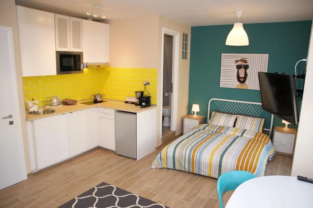 Super Cute & Cozy Mini Studios In City Center Thessaloniki 0*,  Greece