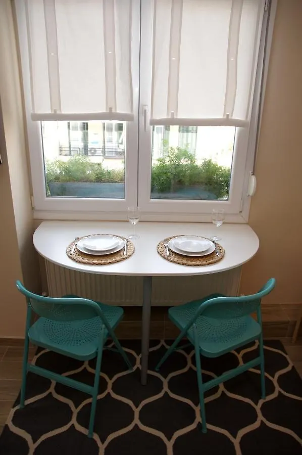 Super Cute & Cozy Mini Studios In City Center Thessaloniki