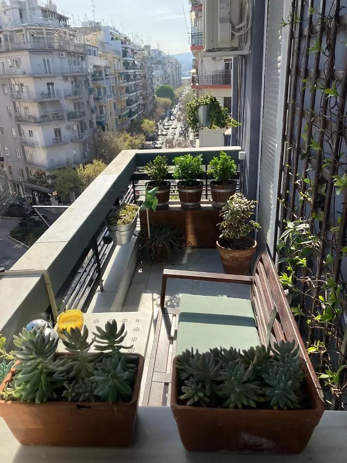Super Cute & Cozy Mini Studios In City Center Thessaloniki Apartment